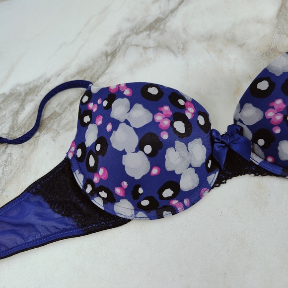DKNY Blue Pink Black Floral Lace Light Lift Push Up Underwire Bra, Sz 34B - Picture 4 of 9